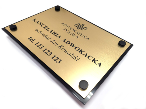 Szyld grawerowany, elegancki na plexi Szyld grawerowany, elegancki na plexi