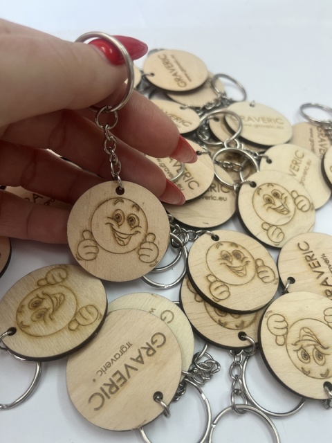 Breloczki grawerowane zestaw 50 sztuk, dowolny grawer + kółko i łańcuszek